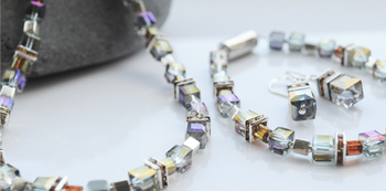 1901jewelry01_a.jpg